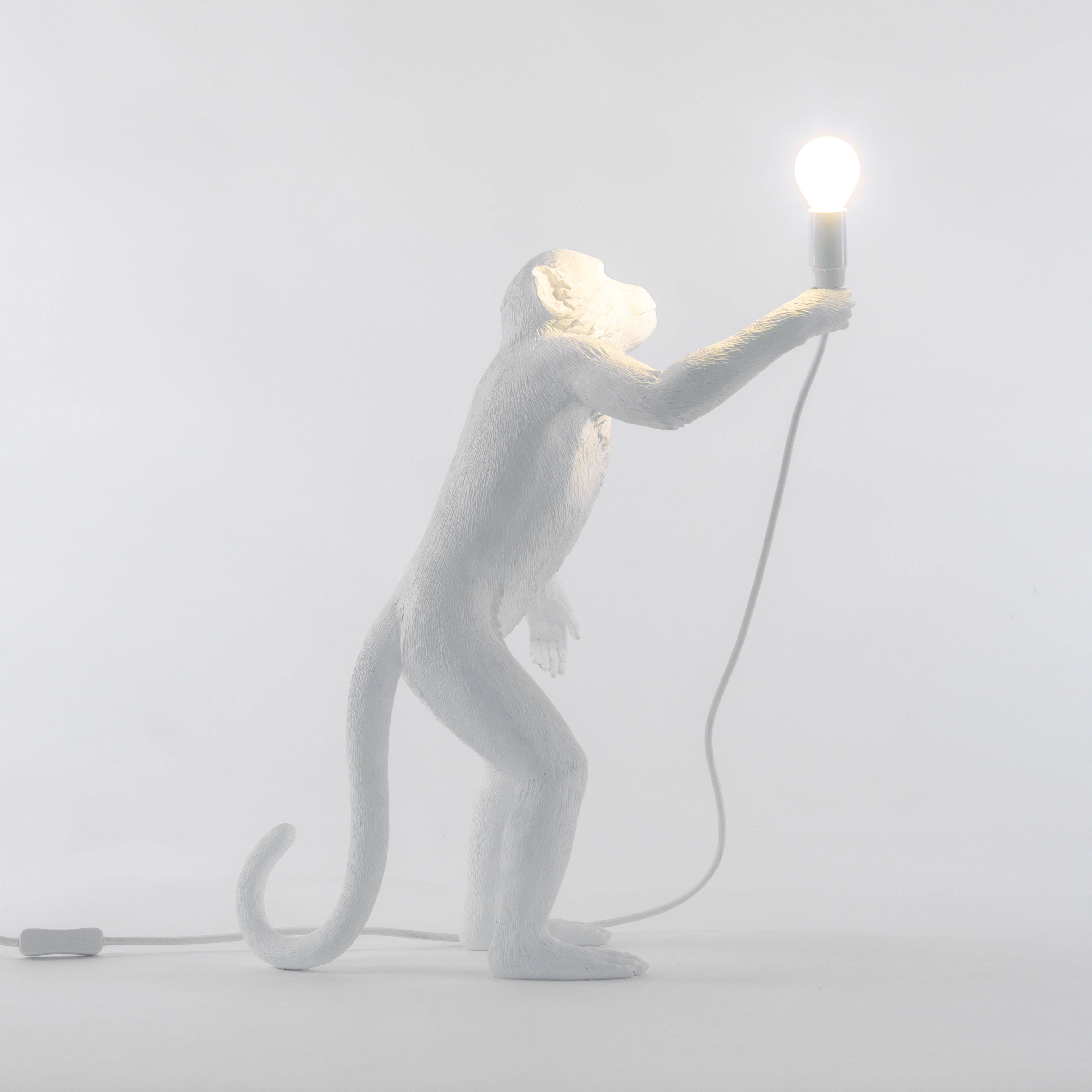 Lámpara de exterior de mono seletti blanco, de pie