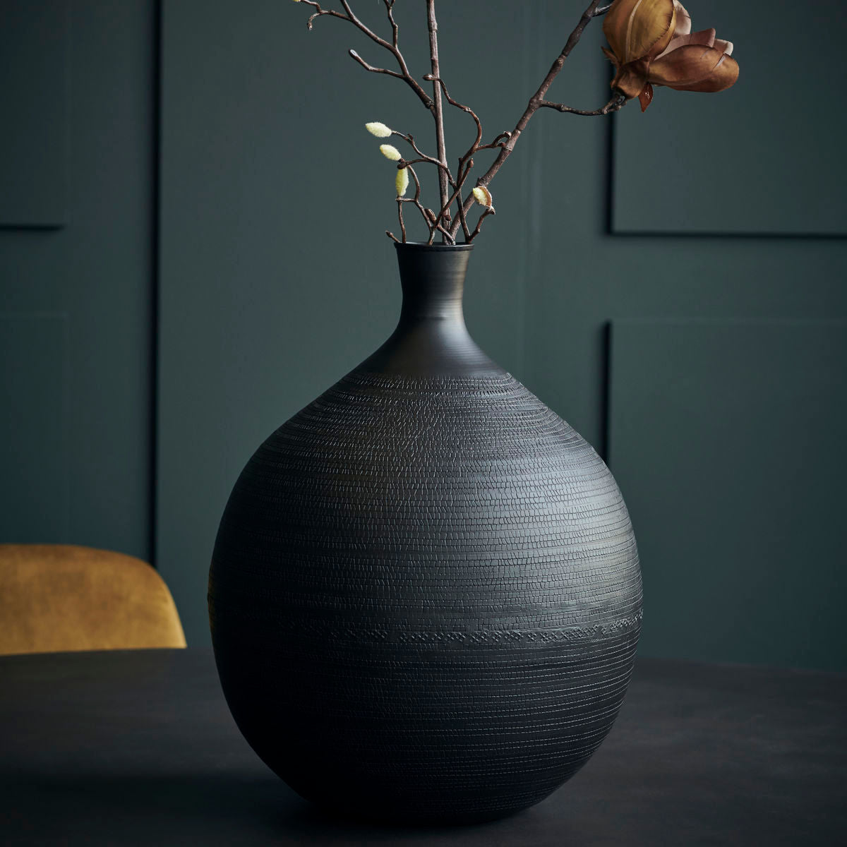 Hausarzt Vase, Hdreena, Brown