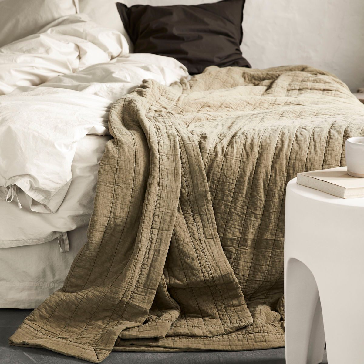 Av Nord Quilted Bedspread, Bnmagnhild, frø