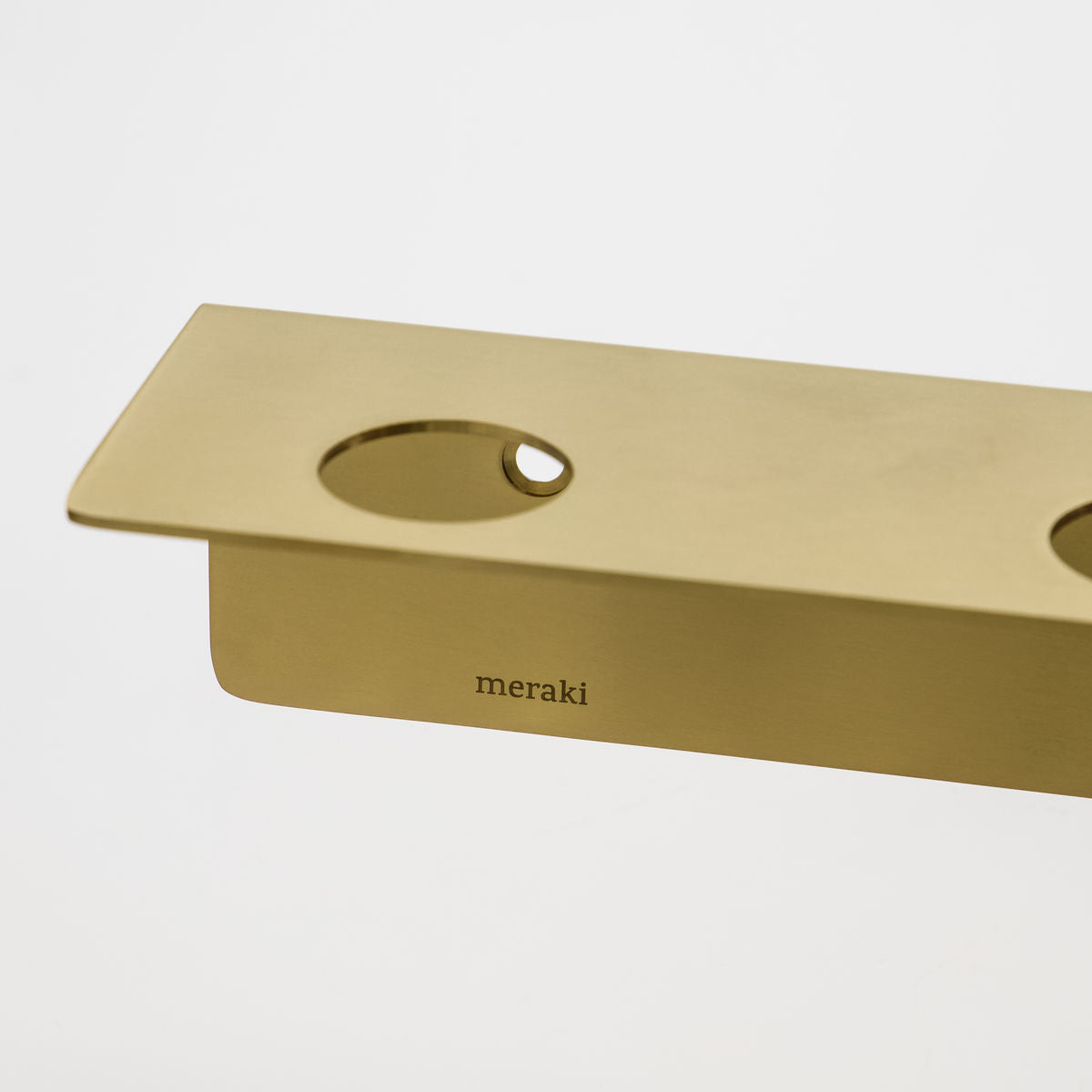 Meraki Bottle ganer con ganci, finitura in ottone spazzolato