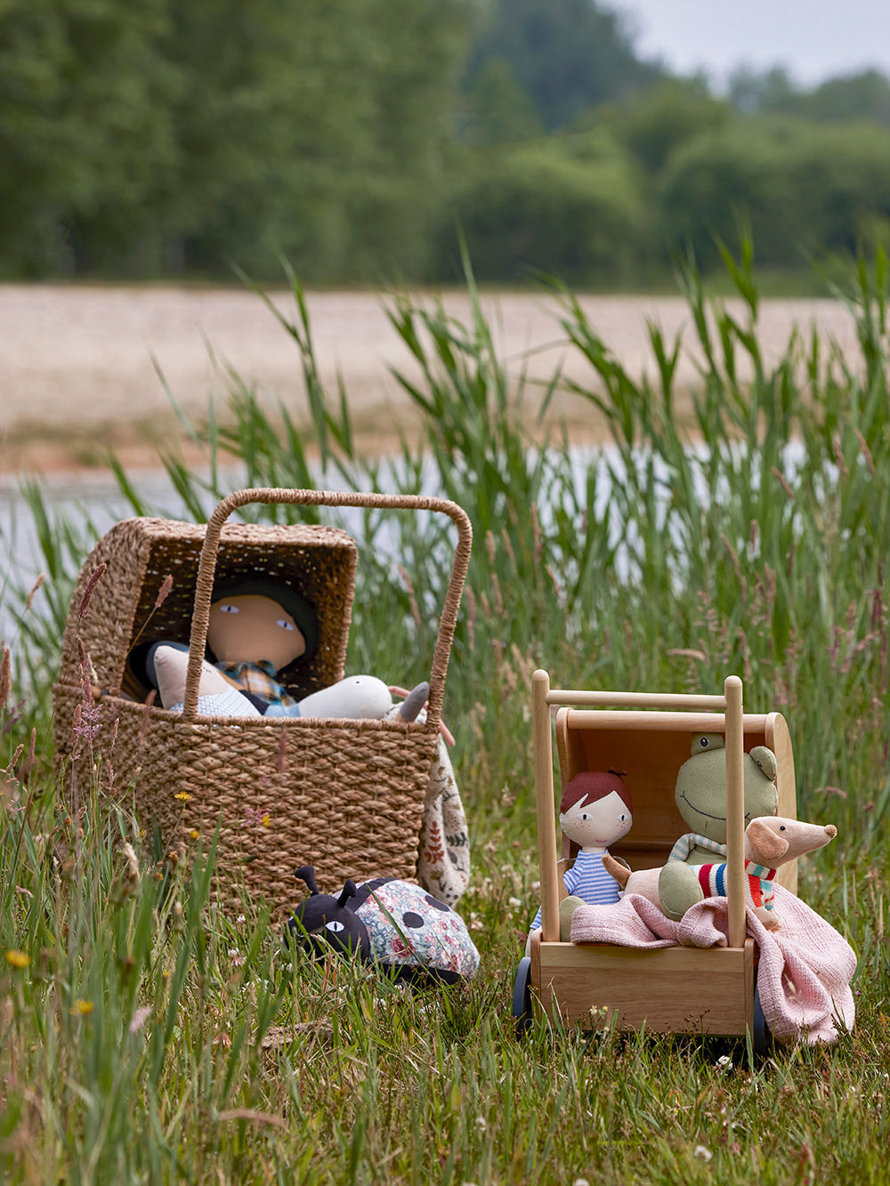 Bloomingville Mini Susan Spielzeugwagen, Natur, Bankuan -Gras