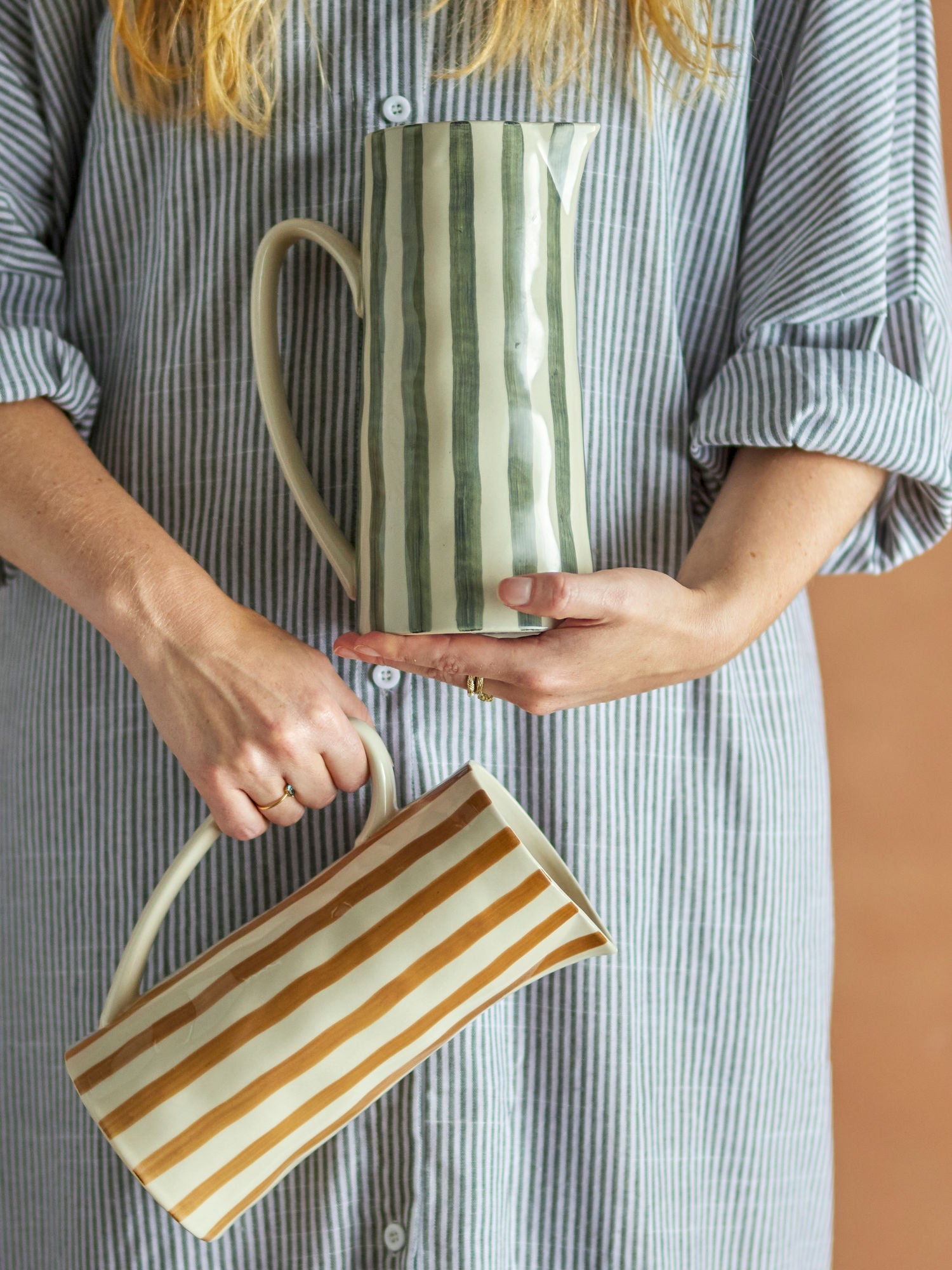 Luova kokoelma Begonia Jug, Brown, Stoneware