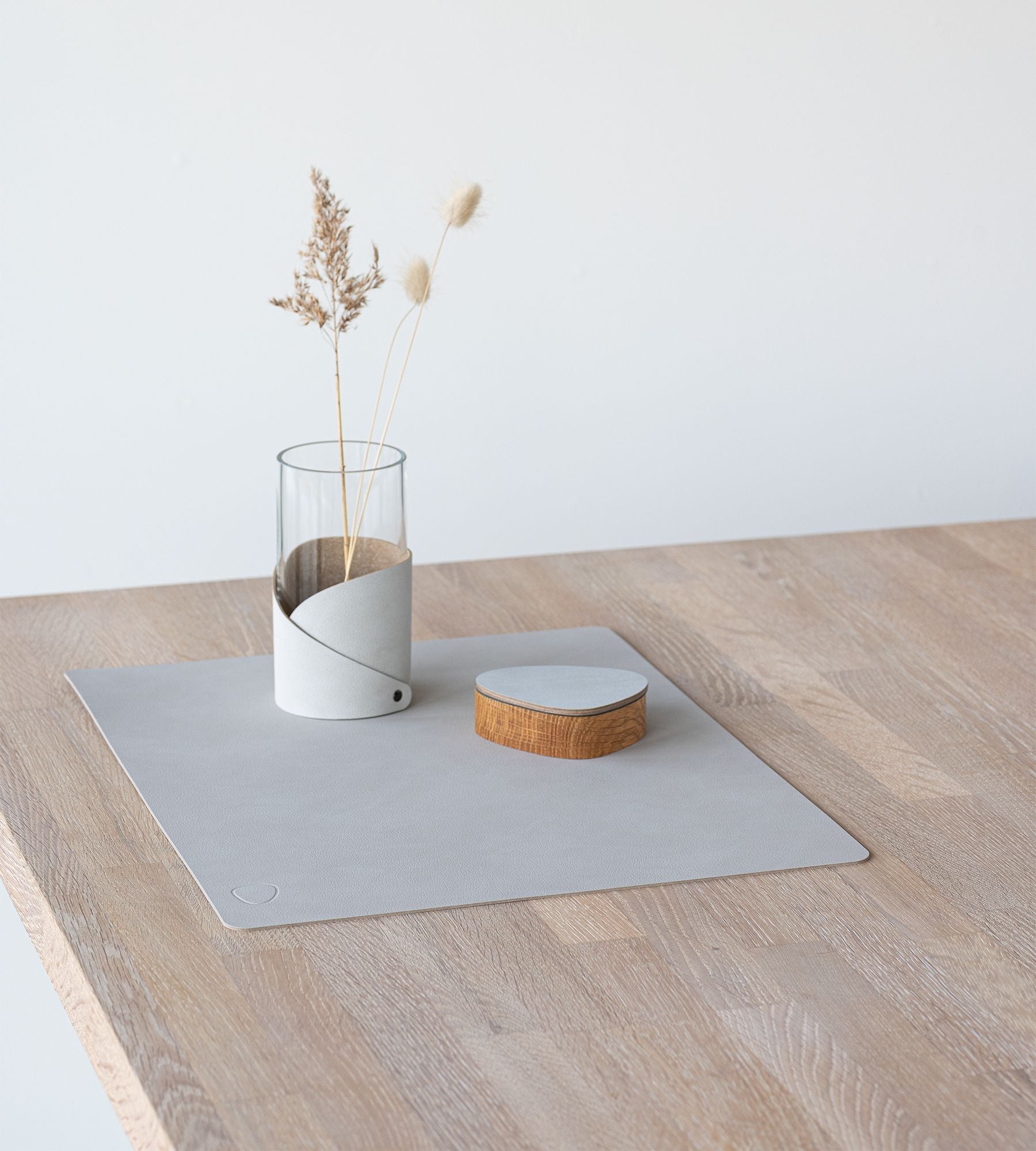 Lind ADN Table Mat Square L, Oyster White
