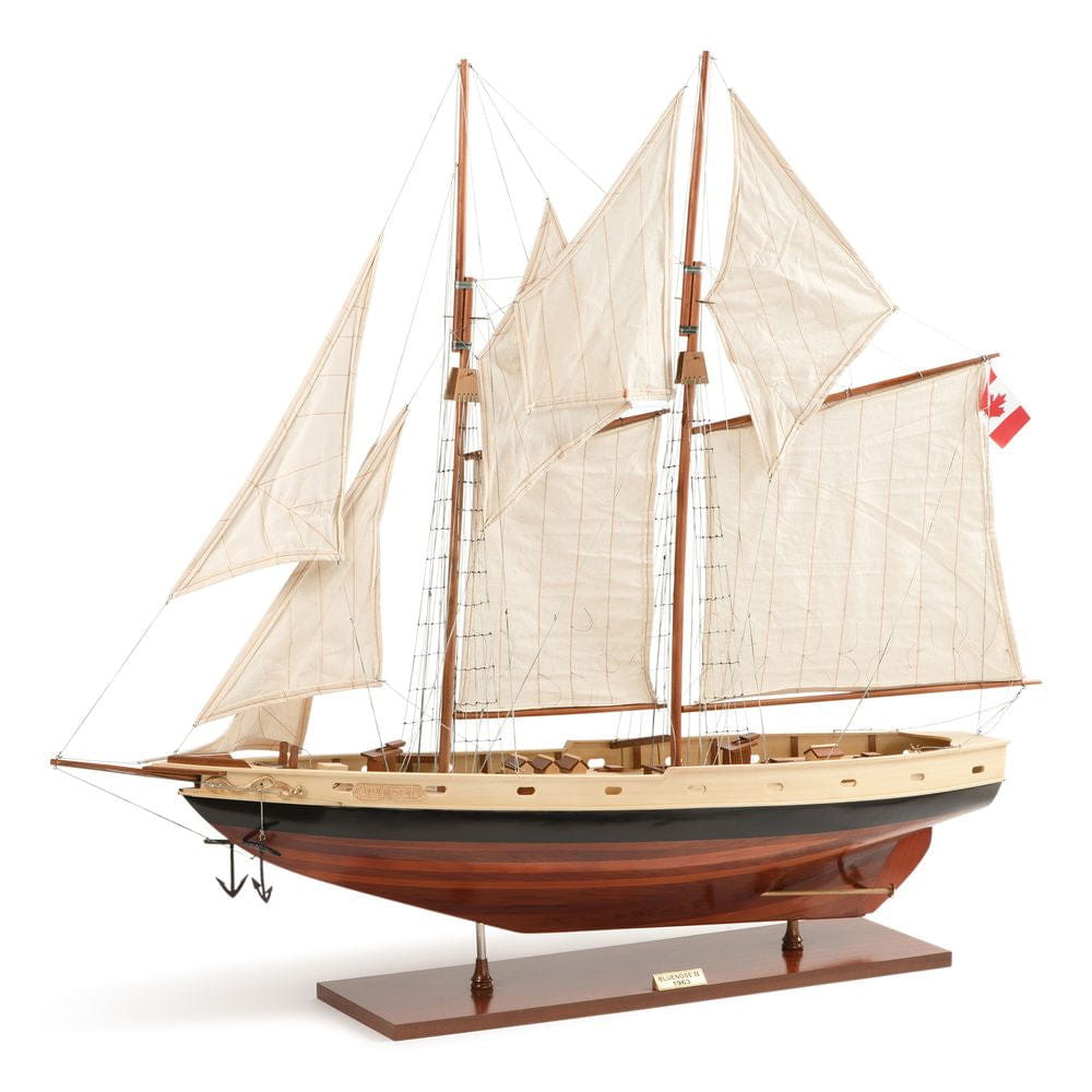 Authentic Models Bluenose II Målad segelfartygsmodell