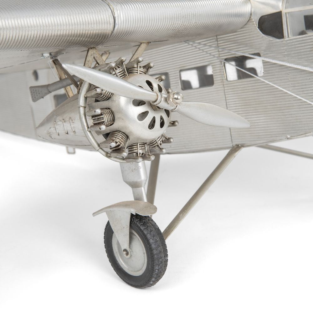 Autentiske modeller Ford Trimotor Airplane Model