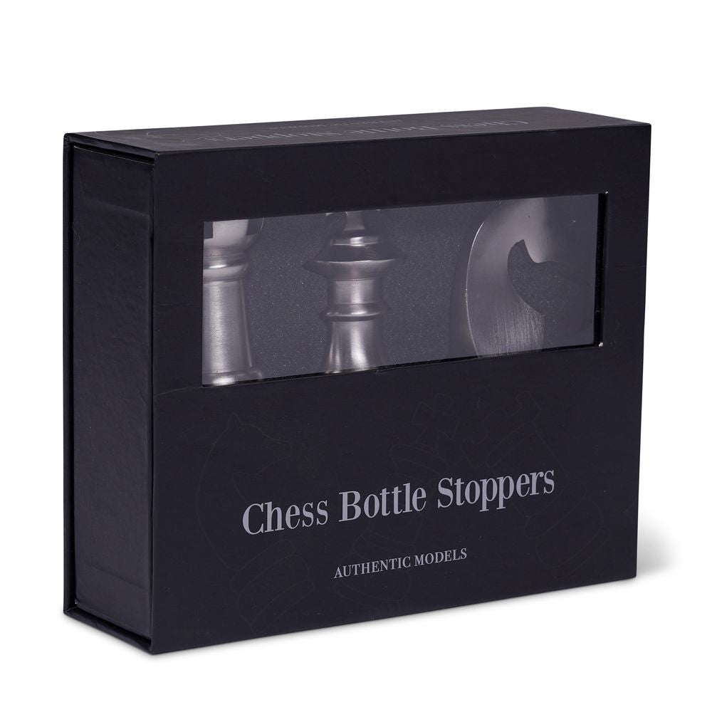 真实的型号国际象棋瓶盖套件