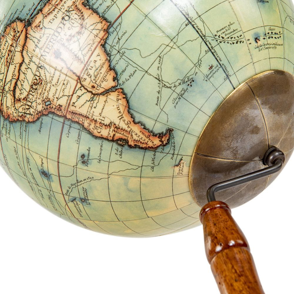真实的型号Vaugondy 1745 Globe