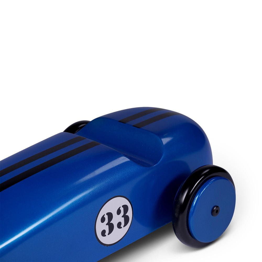 正宗的型号木制车模型，蓝色
