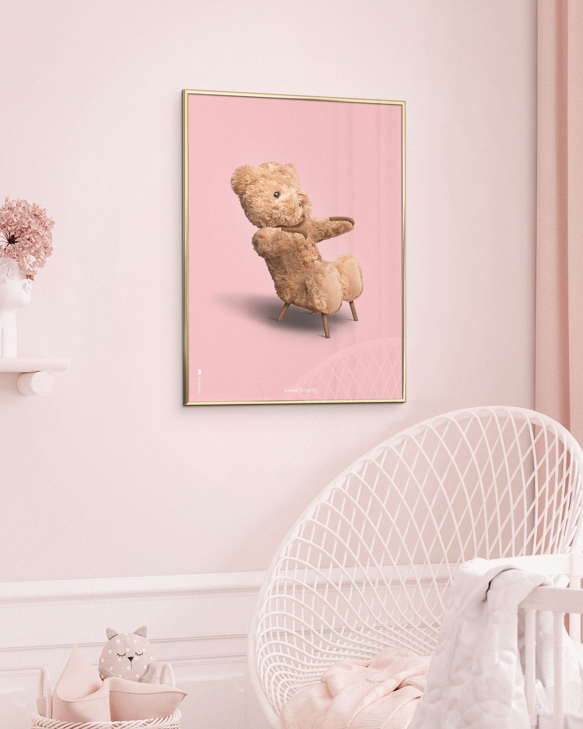 Brainchild Teddybär Classic Poster Messingfarbener Rahmen 30x40 Cm, Rosa Hintergrund