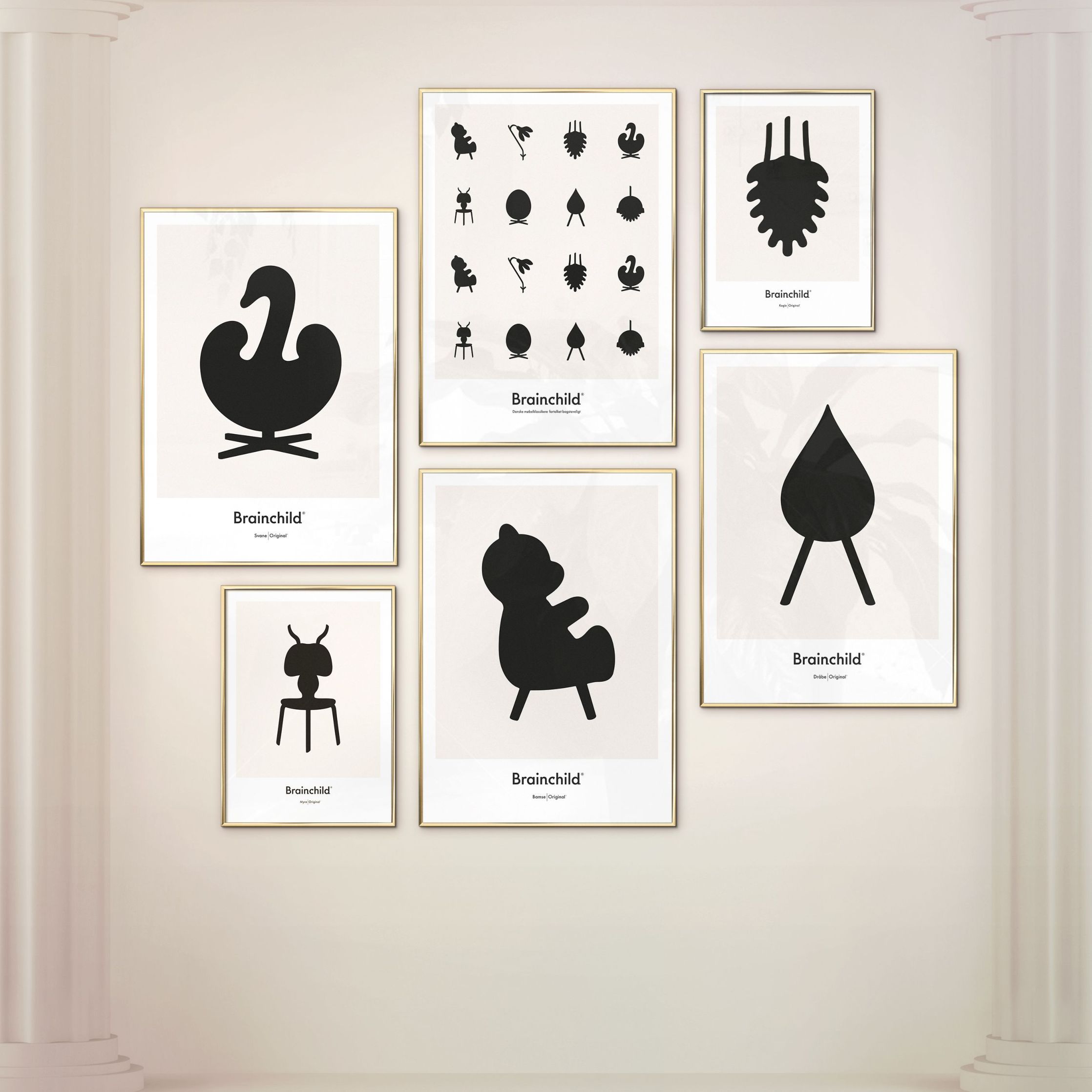 Brainchild Drop Design Icon Poster, Rahmen aus dunklem Holz 50 X70 Cm, Grau