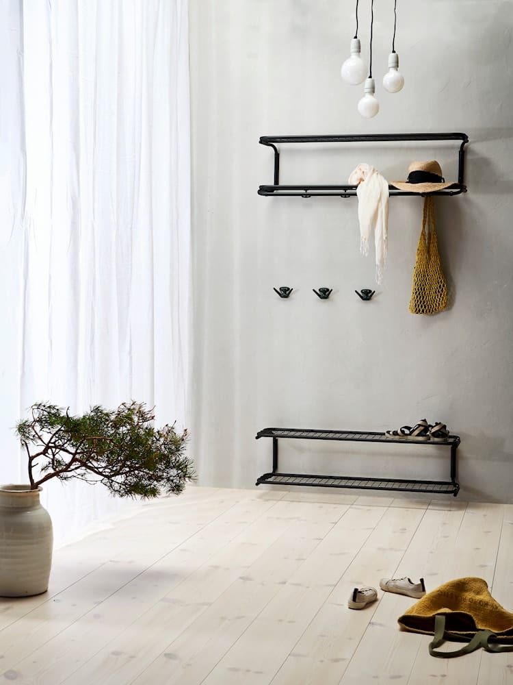 Essem Design Classic Hat Shelf 50 cm, svart