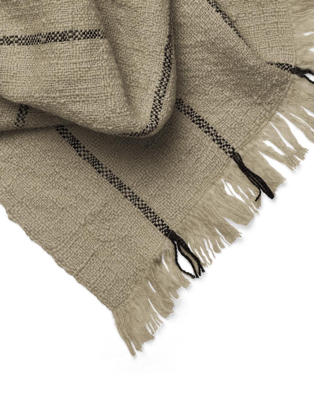 Ferm Living Calm Blanket, Kamel/Schwarz