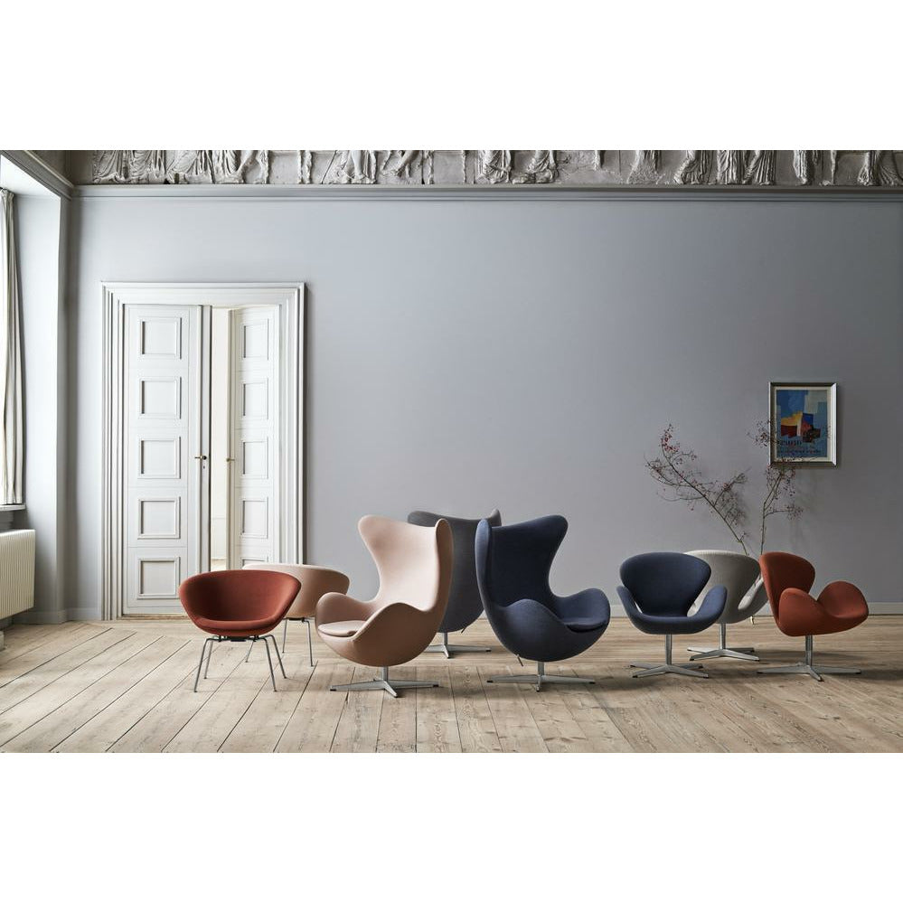 Fritz Hansen The Egg Lounge Chair Fabric, Re Wood Grey/White