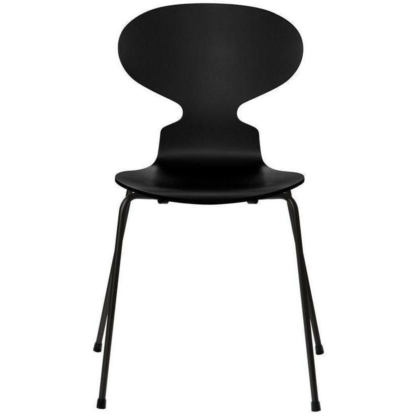 Fritz Hansen Ant Chair lakkert svart skall, svart base