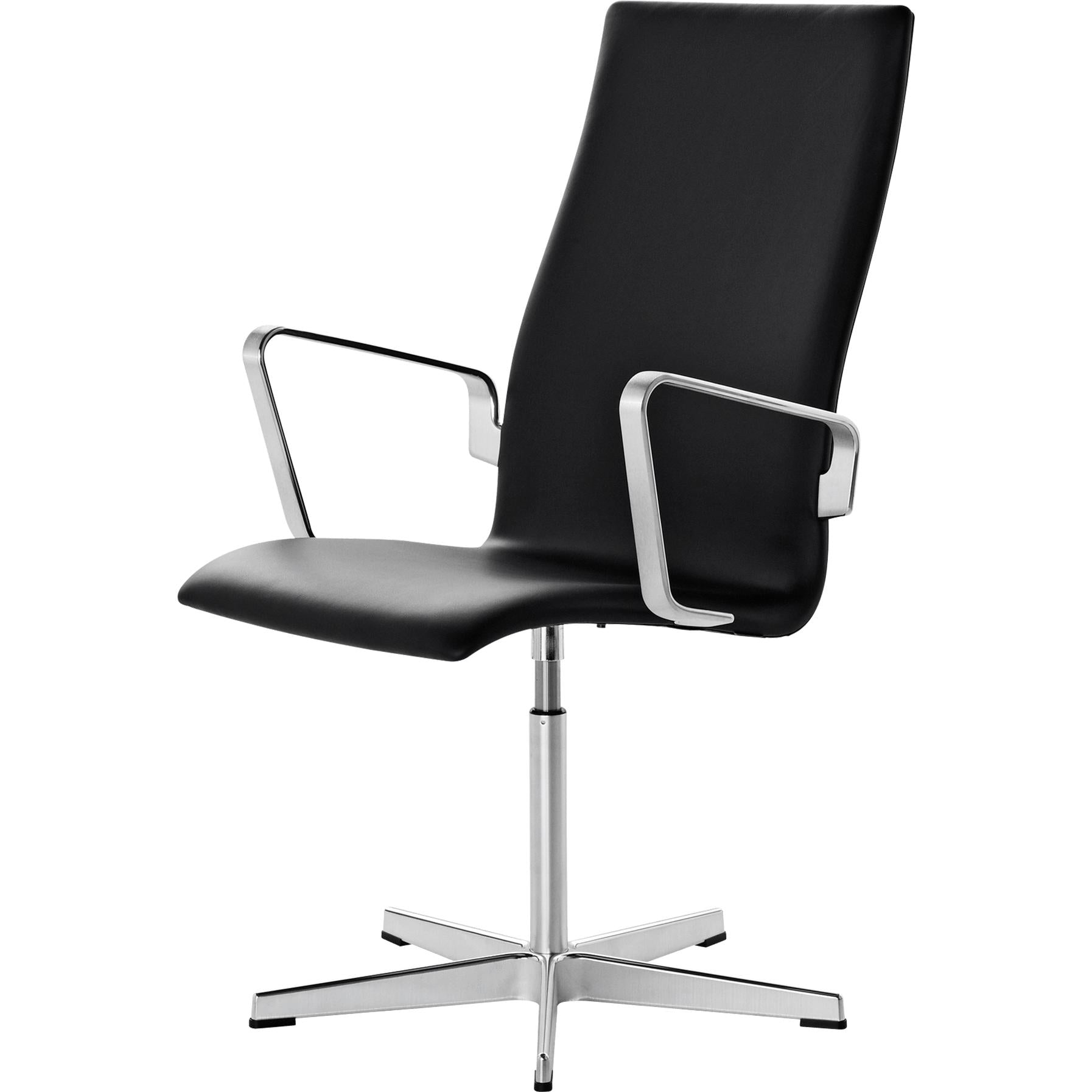 Fritz Hansen Oxford Classic pivotant en cuir de fauteuil en cuir moyen, noir essentiel