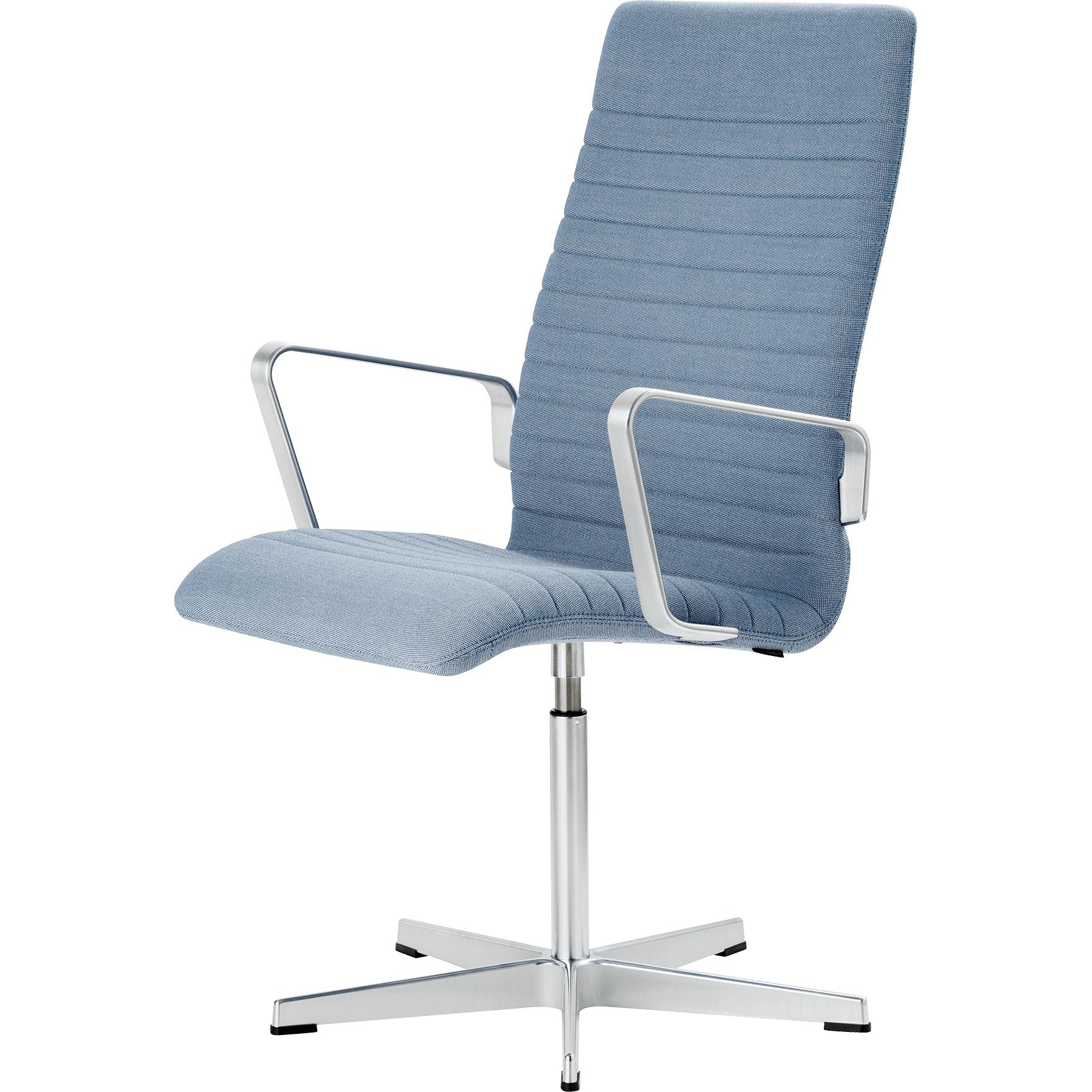 Fritz Hansen Oxford Premium Sessel mit mittlerer Rückenlehne aus Stoff, Rime Blue