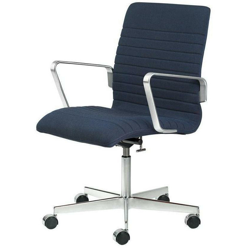 Fritz Hansen Oxford in altezza premium Tessuto di poltrona regolabile posteriore medio, blu luminoso/marrone rima