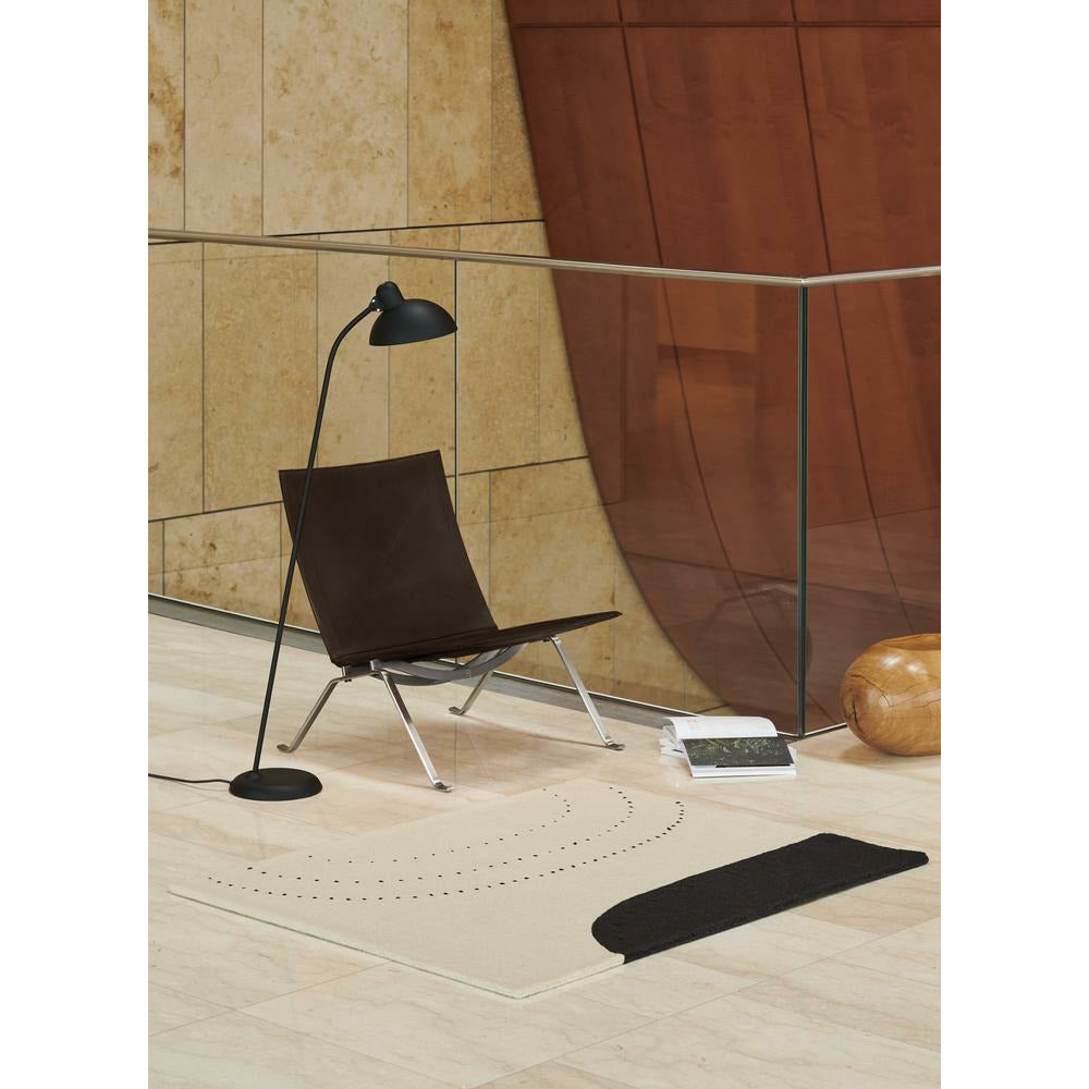 Fritz Hansen PK22 Lounge Chair Special Edition Royal Nubuck Leather, Havana