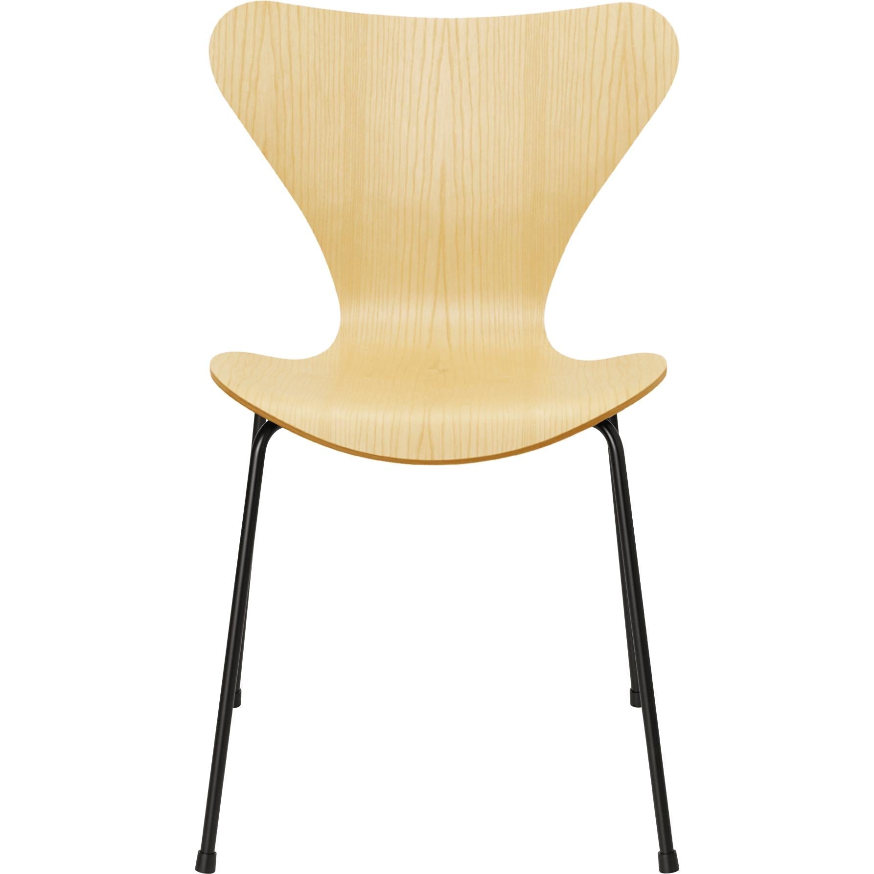 Fritz Hansen Serie 7 Stuhl Furnier Esche Schale, Schwarz Basis