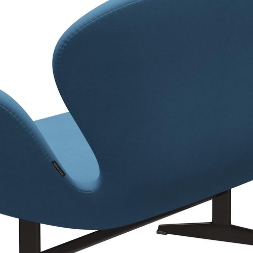 Fritz Hansen Swan Sofa 2 Sitzer, Braun Bronze/Komfort Hellblau (01124)