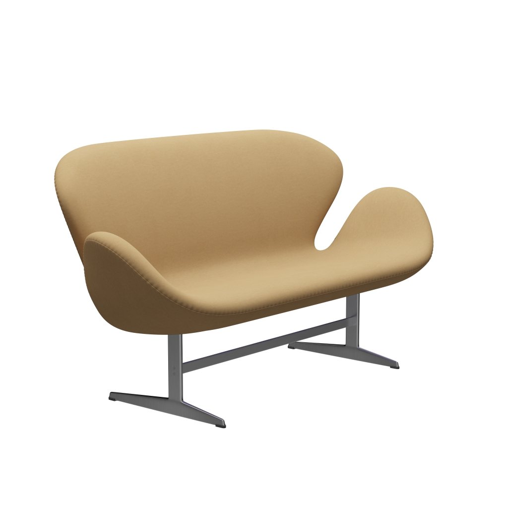 Fritz Hansen Swan Sofa 2-Sitzer, Satiniertes gebürstetes Aluminium/Komfort Beige (00280)