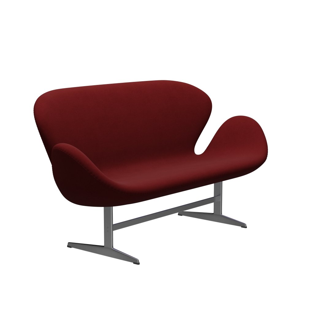 Fritz Hansen Swan Sofa 2-Sitzer, Satiniertes gebürstetes Aluminium/Komfort Dunkelrot (01153)