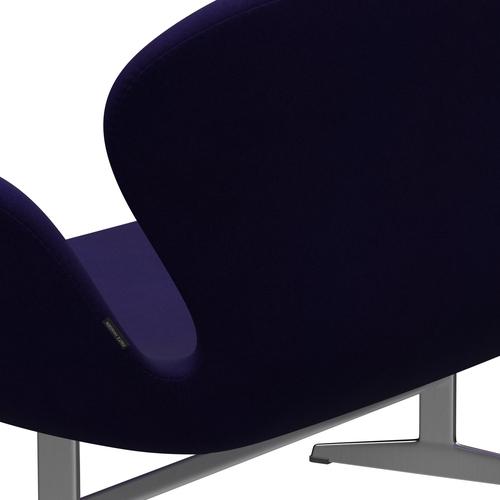 Fritz Hansen Swan Sofa 2-Sitzer, Satiniertes gebürstetes Aluminium/Divina Violett Dunkel (692)