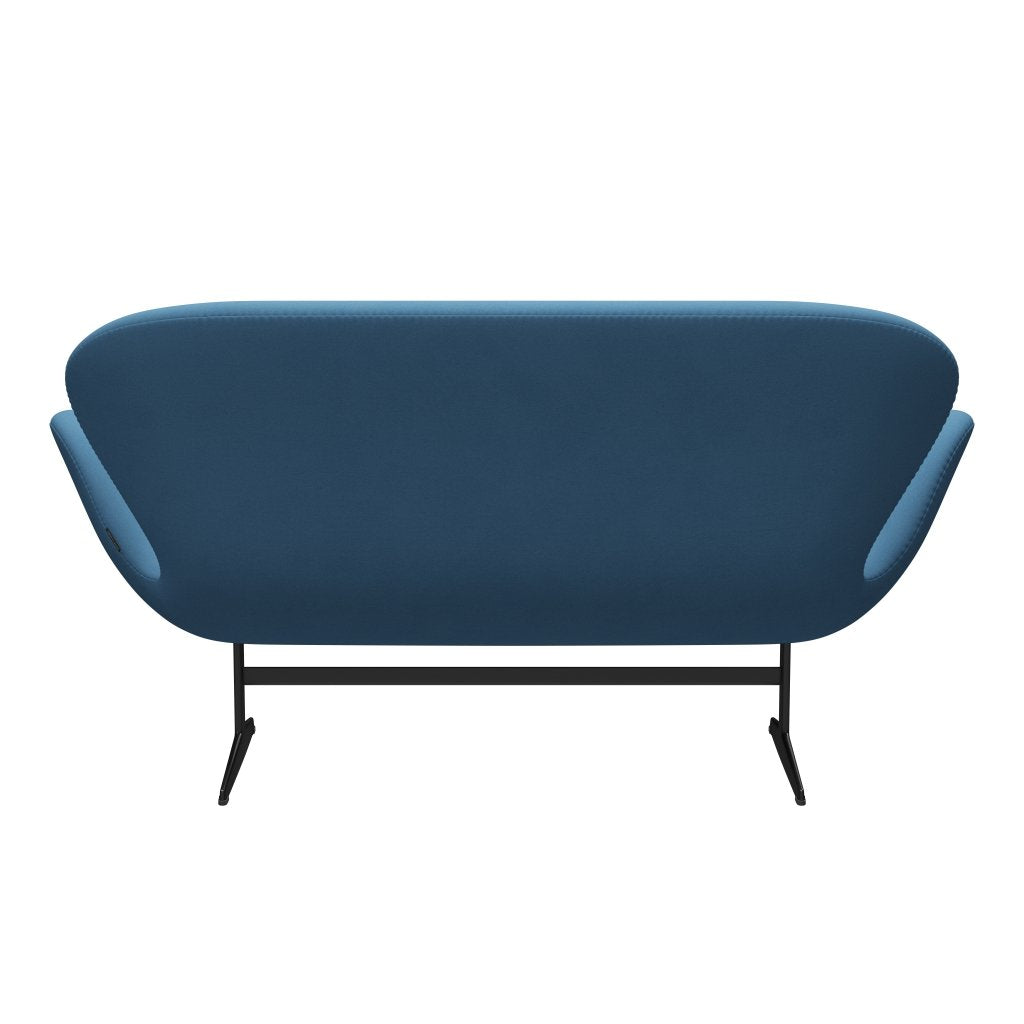 Fritz Hansen Swan Sofa 2-Sitzer, Schwarz lackiert/Komfort Hellblau (01124)