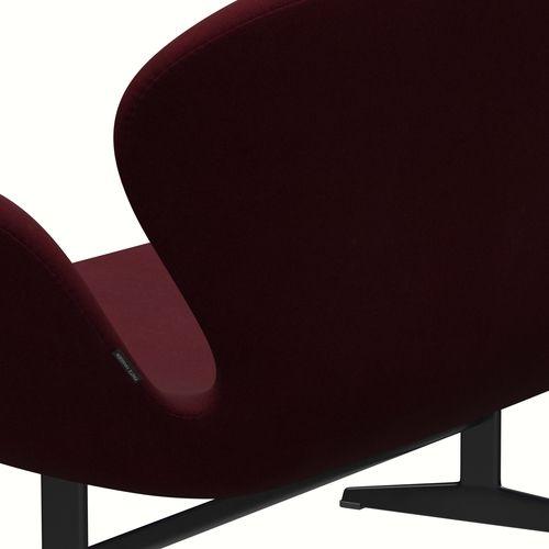 Fritz Hansen SWAN SOFA 2 -sits, svart lackerad/divina aubergine (671)