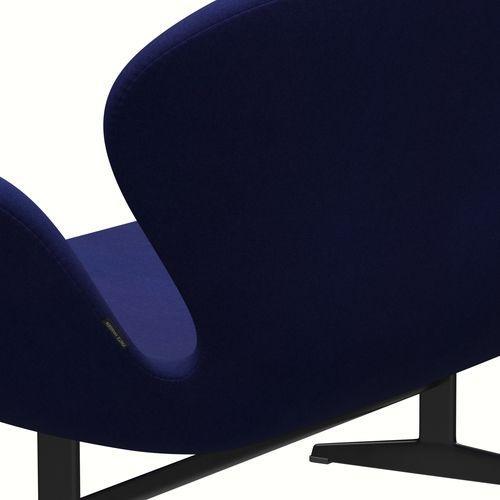 Fritz Hansen Swan Sofa 2-Sitzer, Schwarz Lackiert/Divina Violett Dunkel (684)