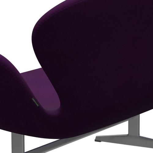 Fritz Hansen Swan Sofa 2-Sitzer, Silbergrau/Divina Violett (696)