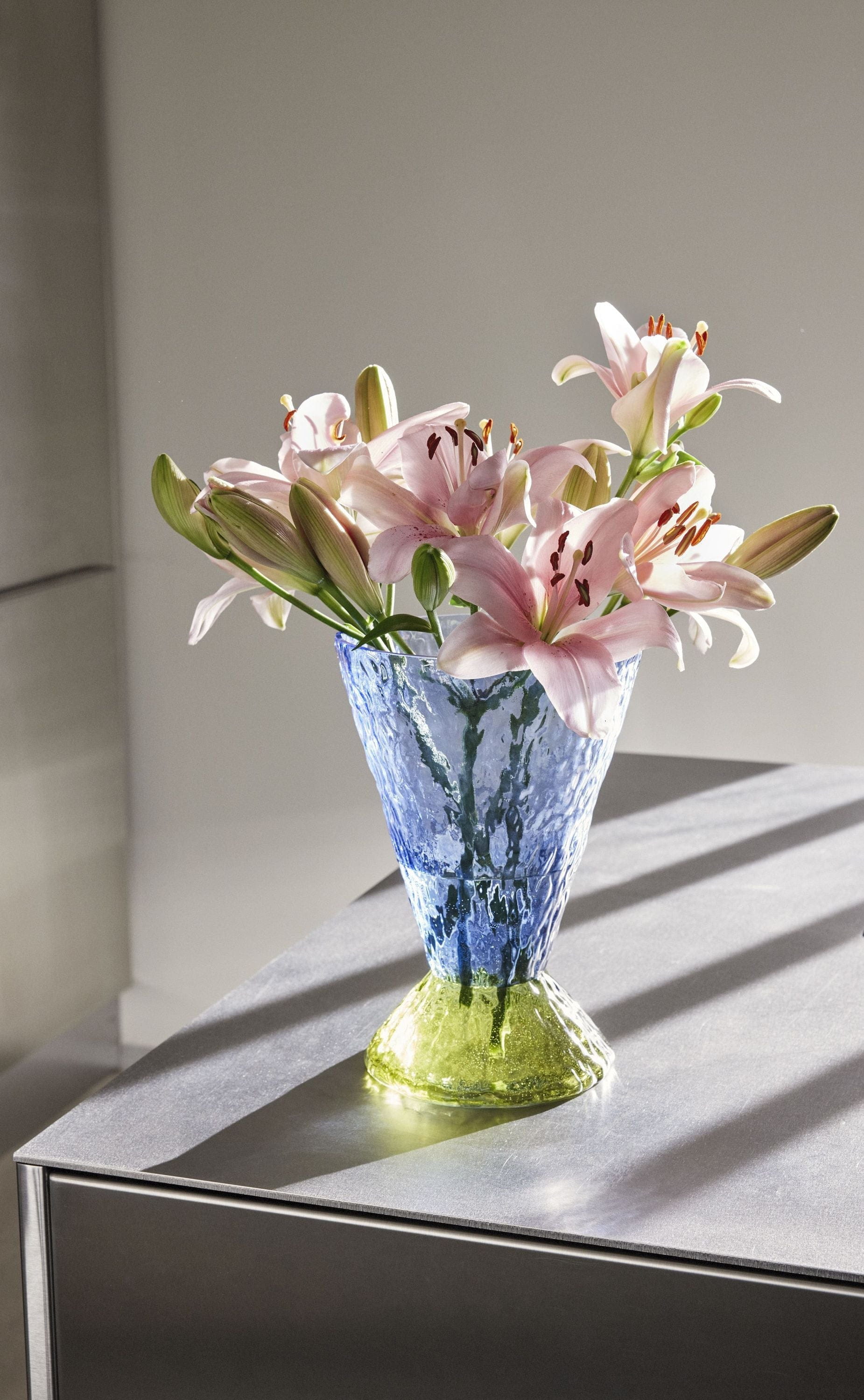 Hübsch Abyss Vase, Light Blue/Olive