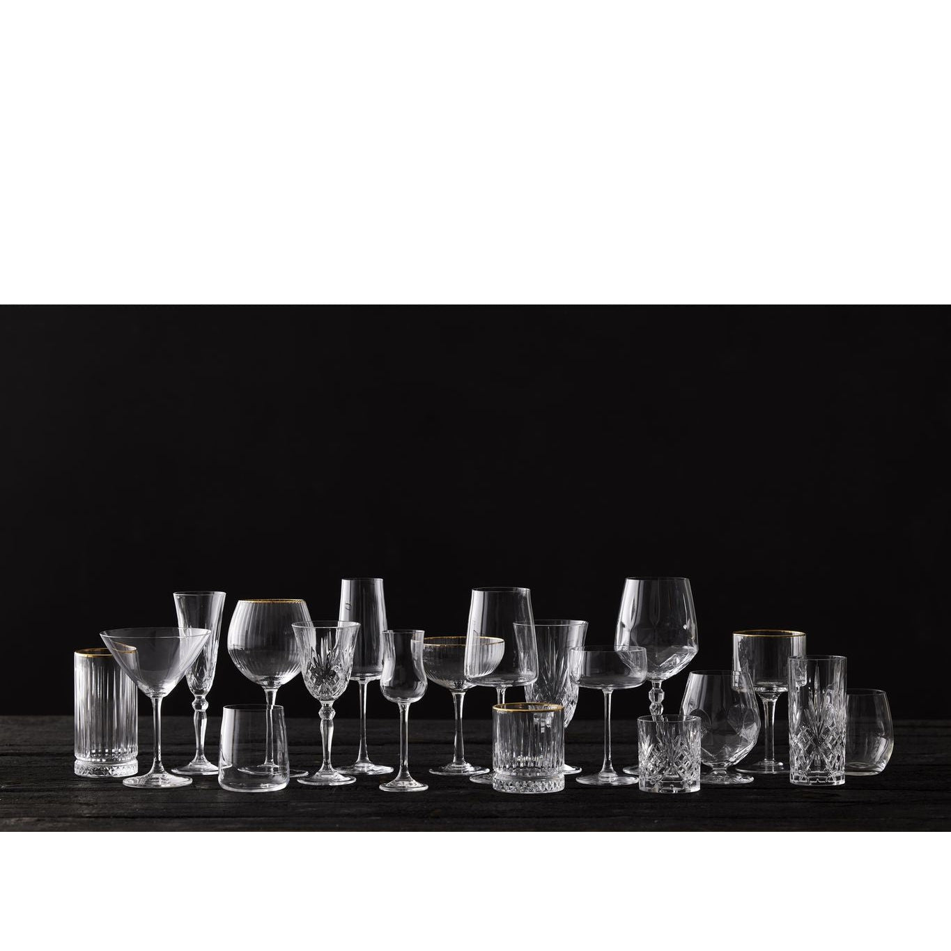 Lyngby Glas Juvel Martiniglas 28 Cl，4台。
