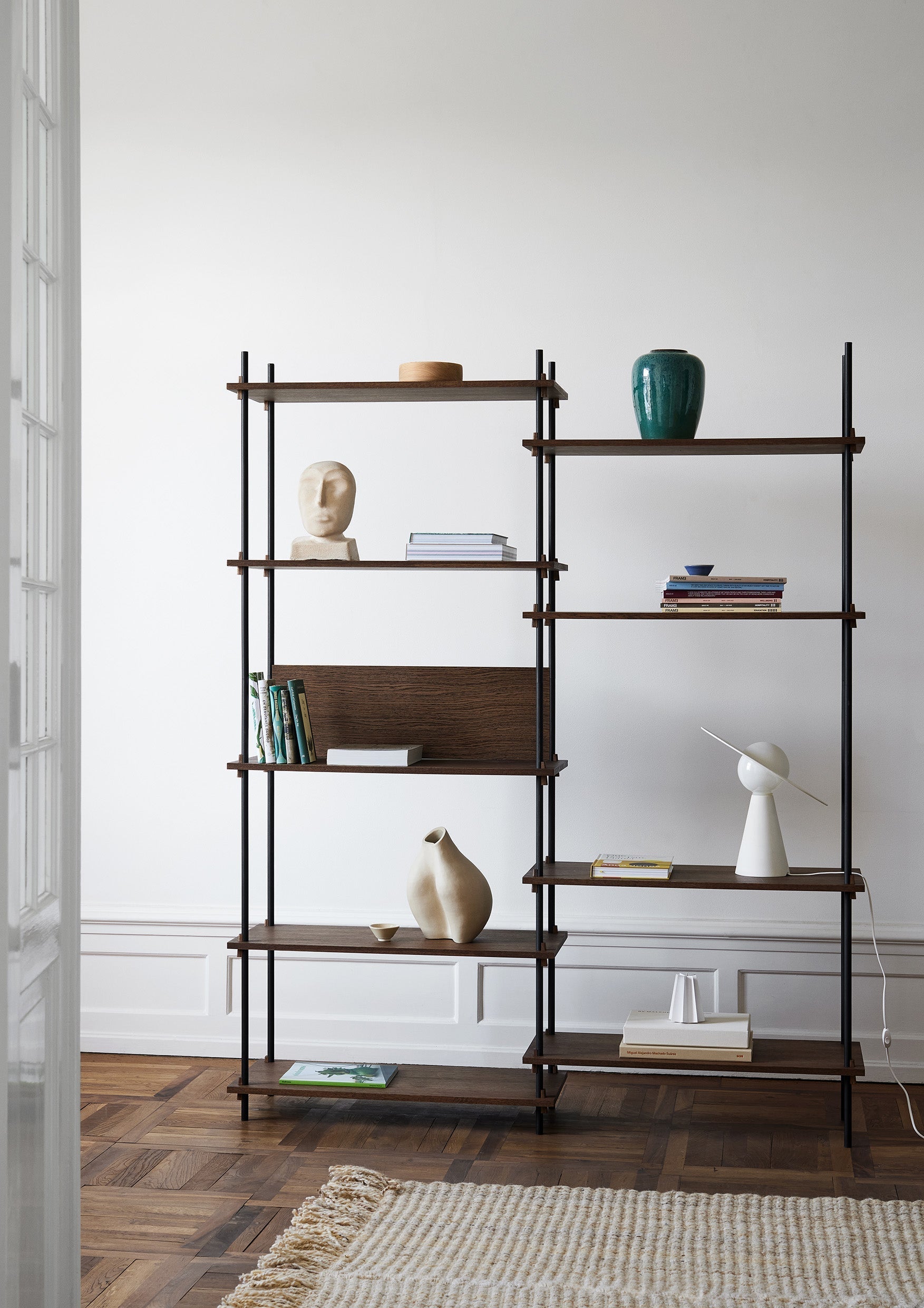 Moebe Shelving System S.255.2.B, Smoked Oak/Black