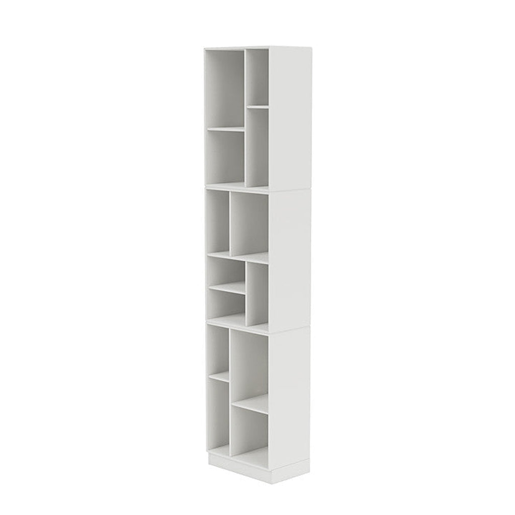 Montana Loom High Bookcase med 7 cm sokkel, hvit