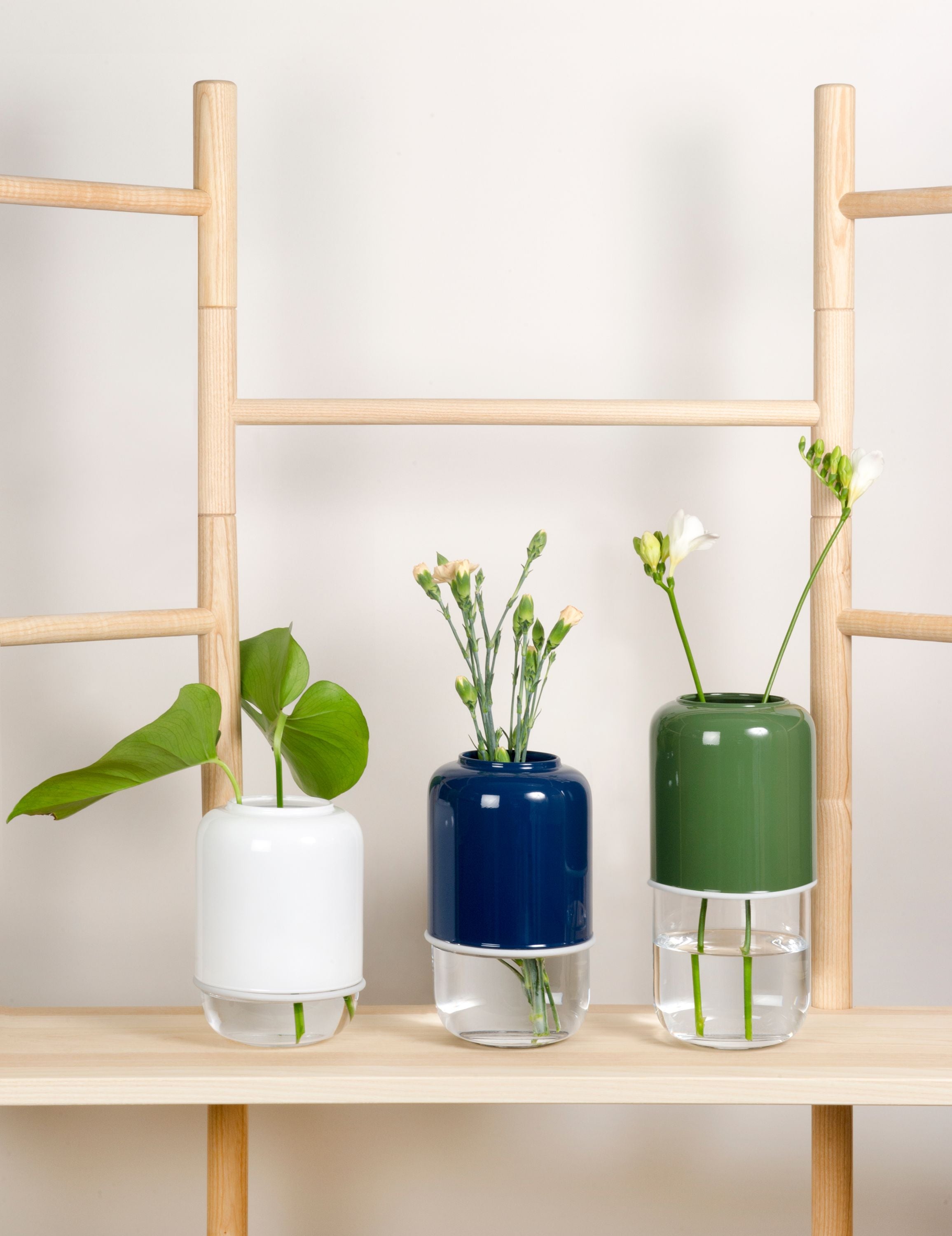 Muurla Capsule Vase, blu navy