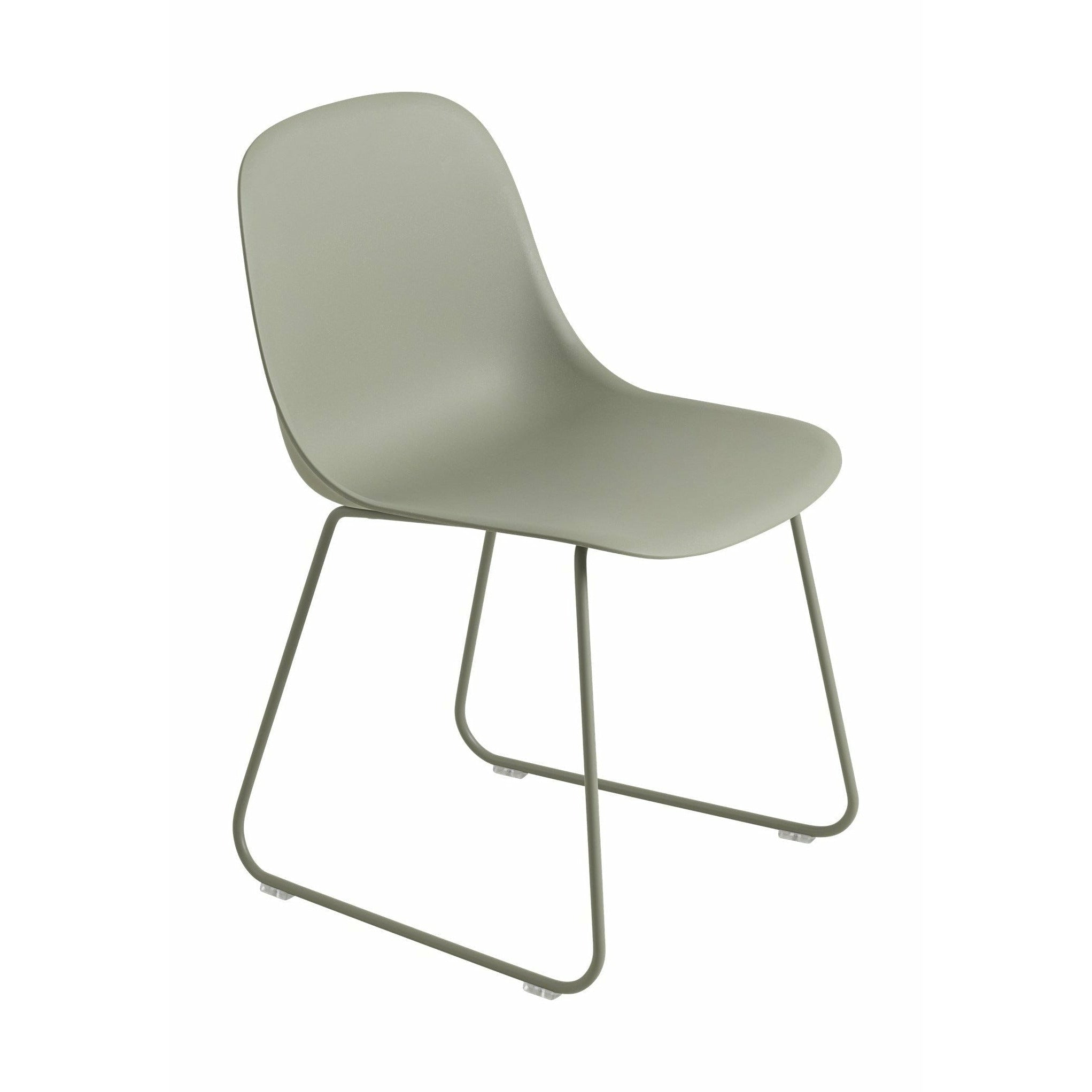 Muuto Vezelzijde stoel gemaakt van gerecyclede plastic slee -basis, groen/groen
