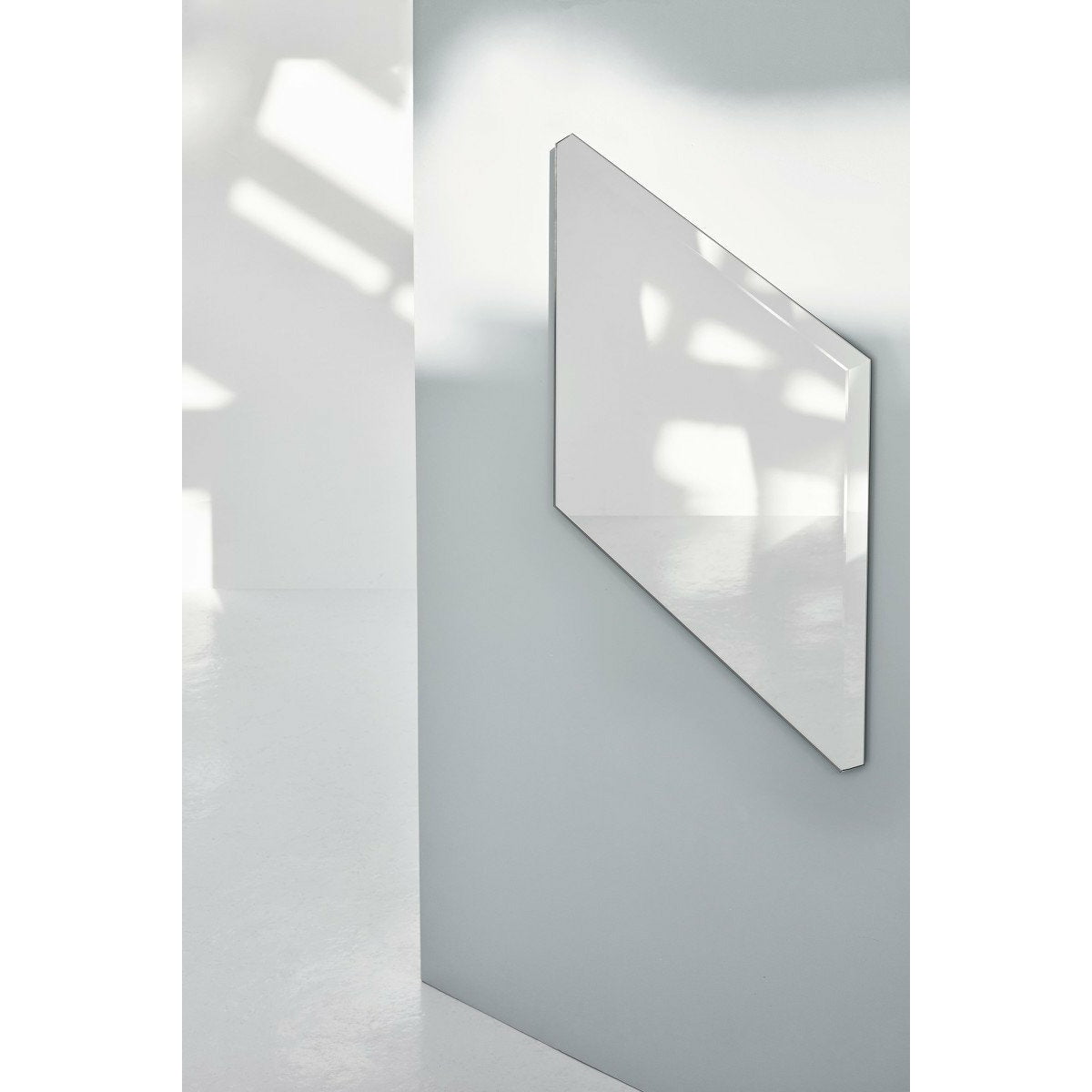 Puik Facet Glass Mirror 82,5x50 cm, sølv