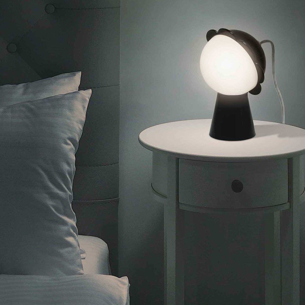 Qeeboo Daisy Table Lamp av Nika Zupanc, rosa