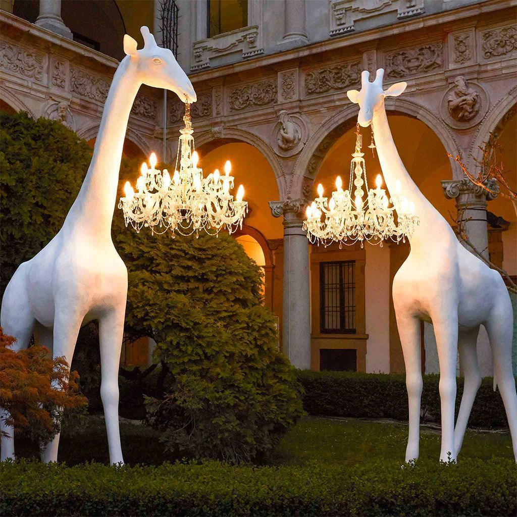 Qeeboo Giraff forelsket udendørs gulvlampe H 4m, hvid