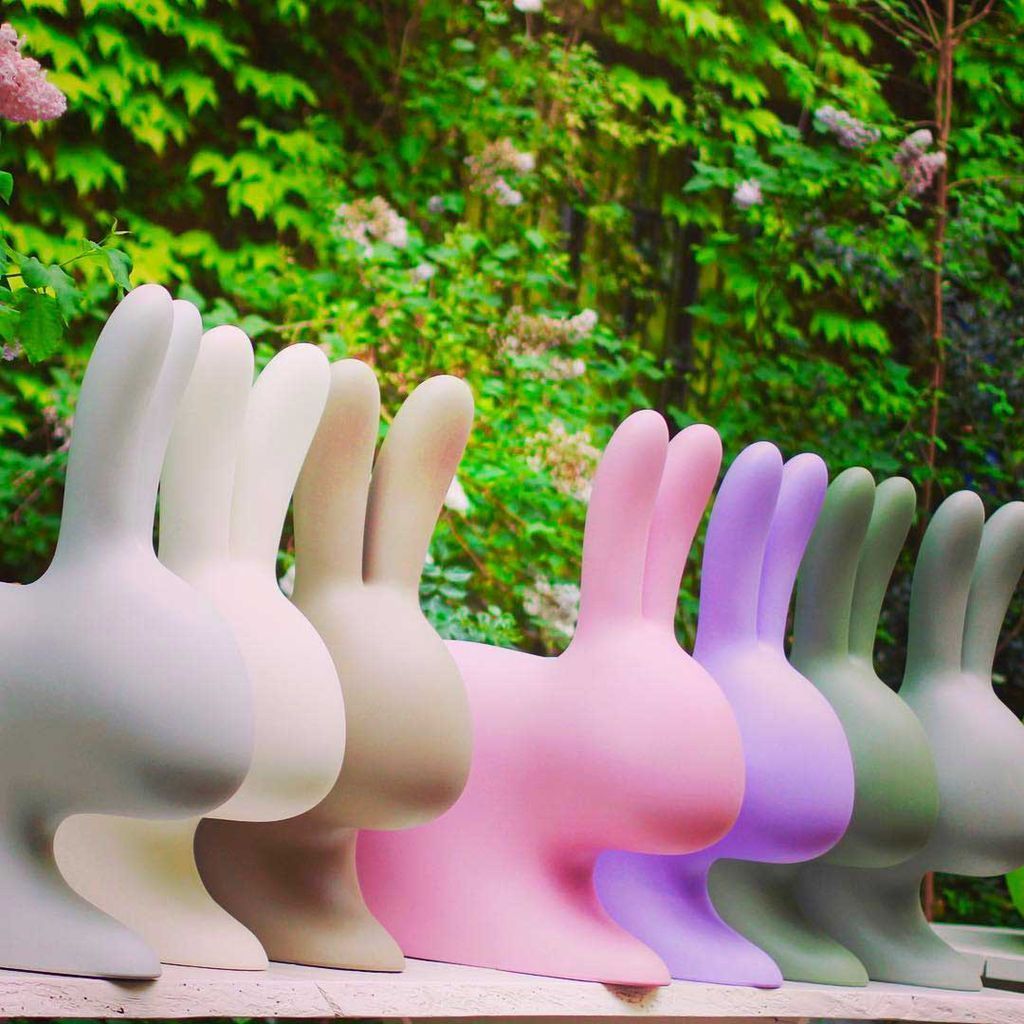 Qeeboo Bunny stol af Stefano Giovannoni, Balm Green