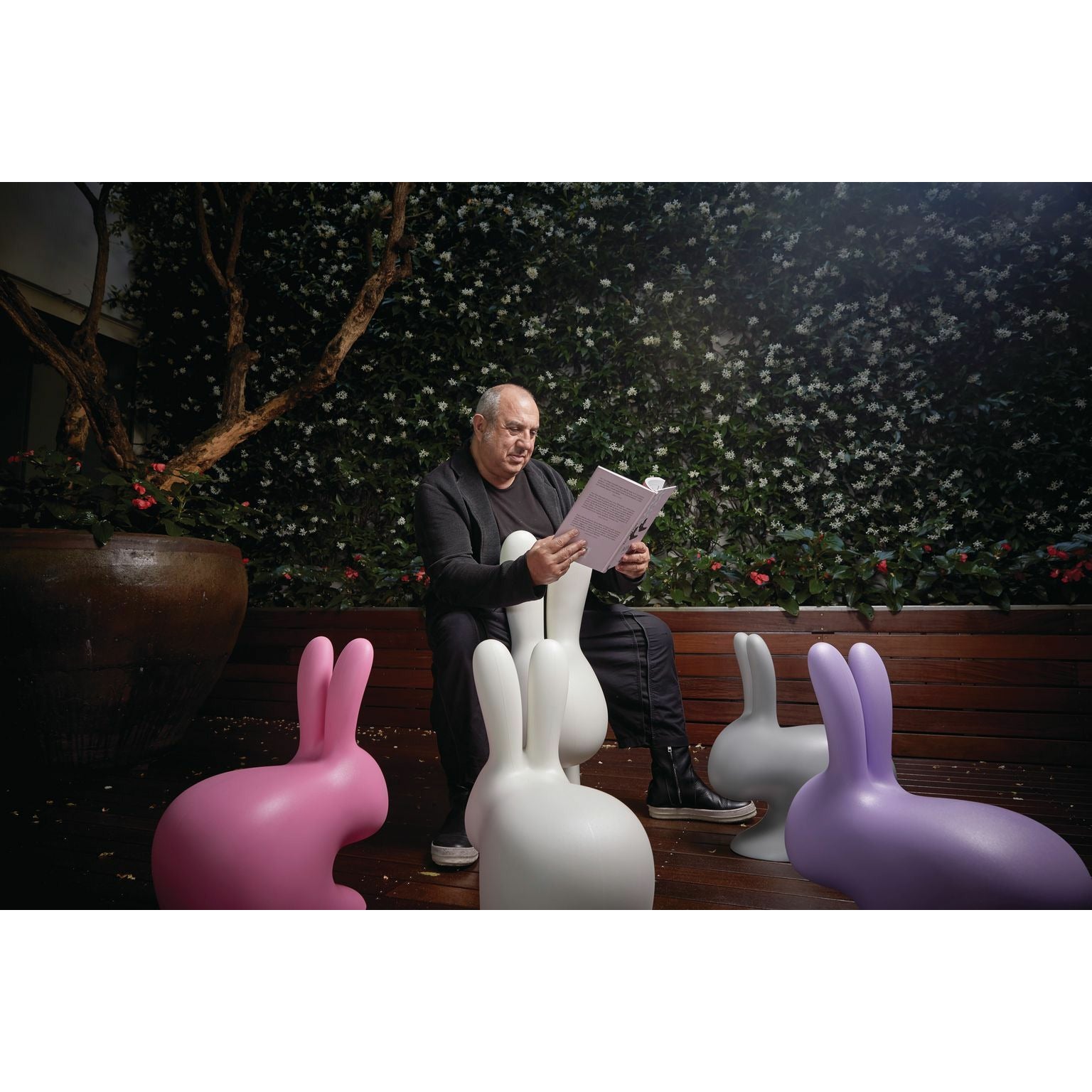 Qeeboo Bunny -tuoli, kirjoittanut Stefano Giovannoni, Violet