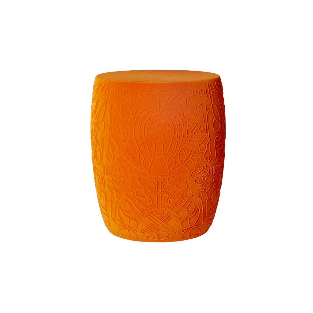 Qeeboo墨西哥椅子/边桌丝绒饰面，橙色