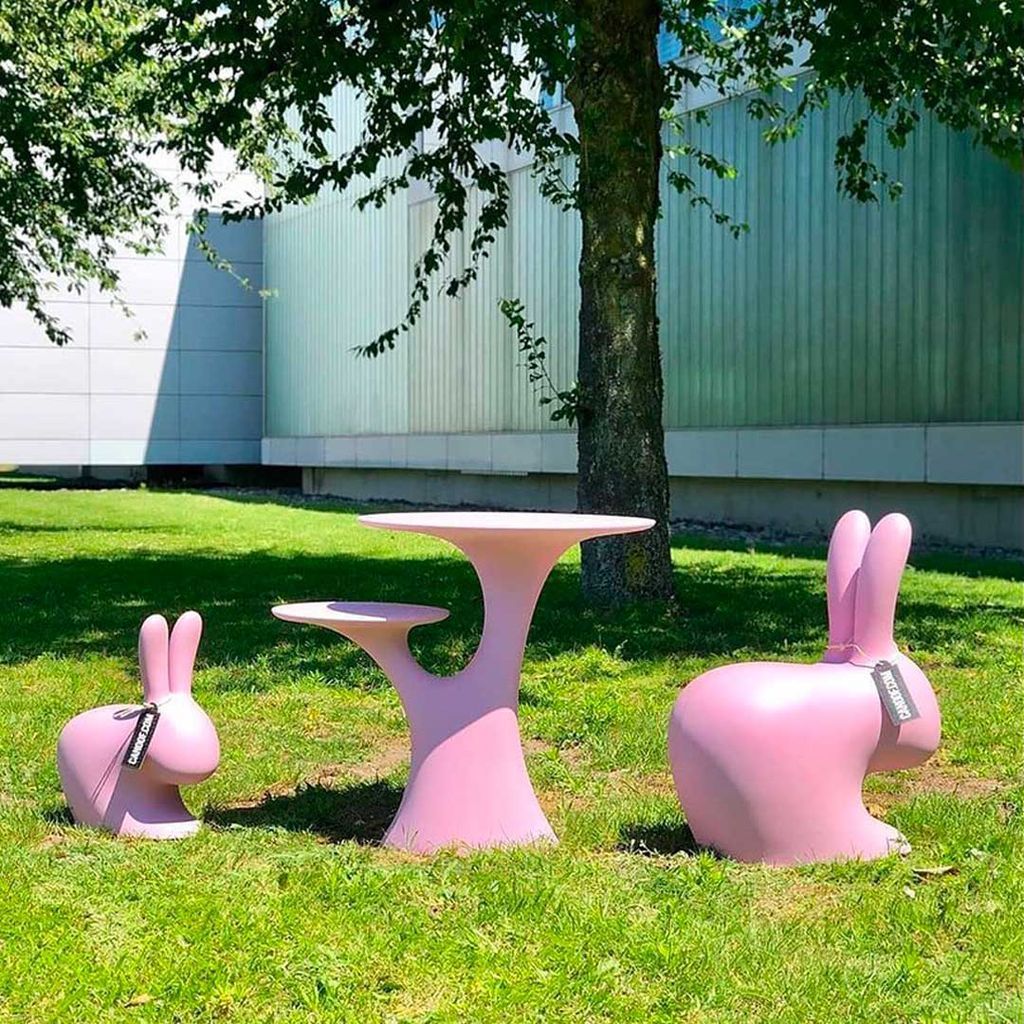 Qeeboo Table du lapin par Stefano Giovannoni, gris