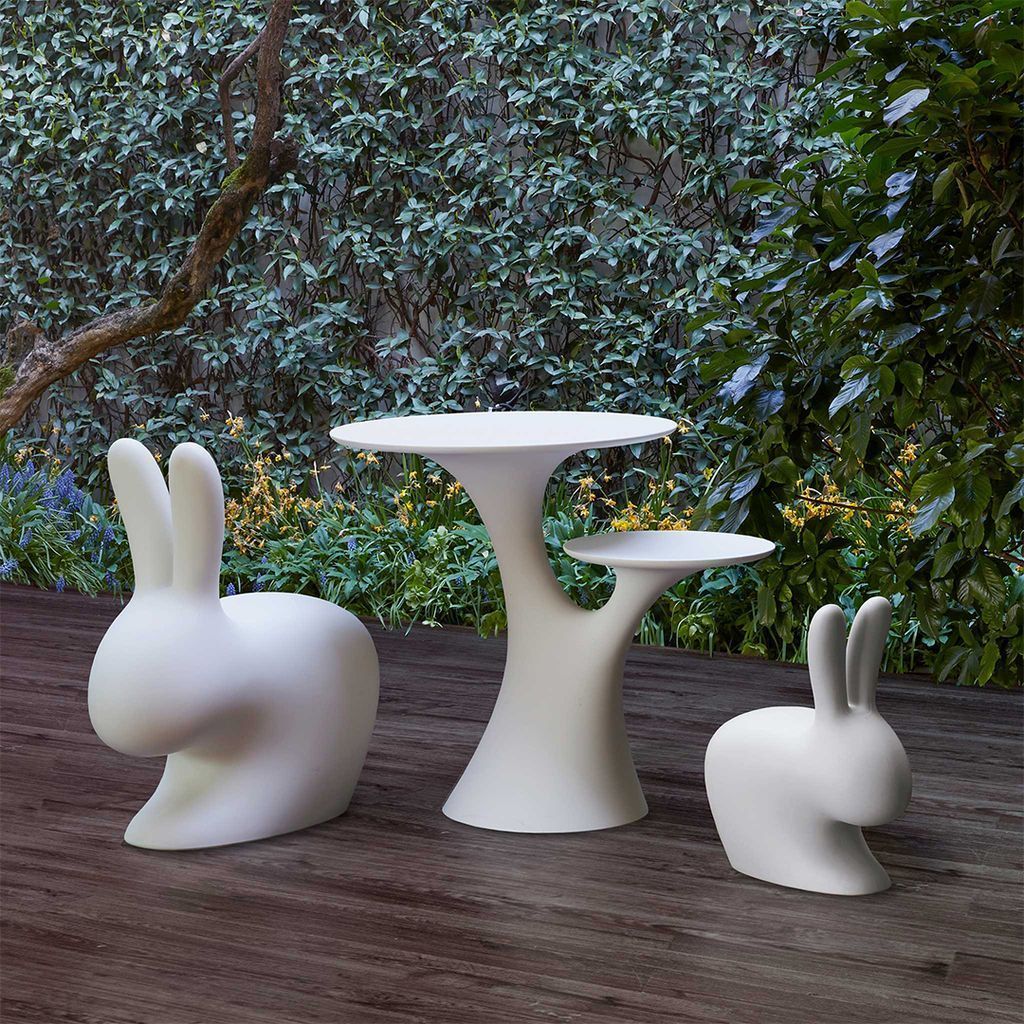 Qeeboo Table du lapin par Stefano Giovannoni, gris