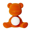 Qeeboo Teddy Girl LED Ladattava pöytävalaistus Velvet Finish, Oranssi