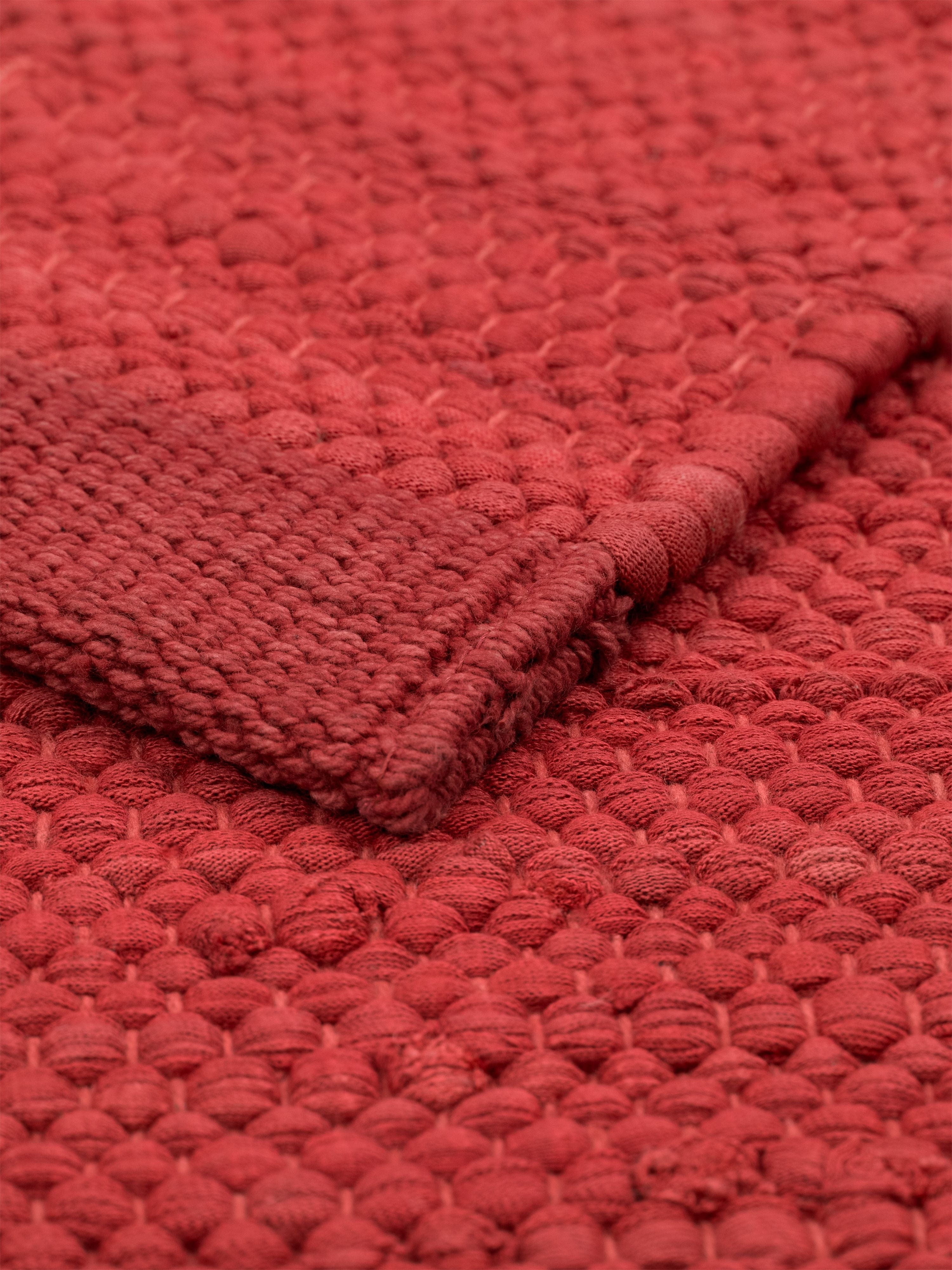 地毯固体棉地毯65 x 135厘米，草莓