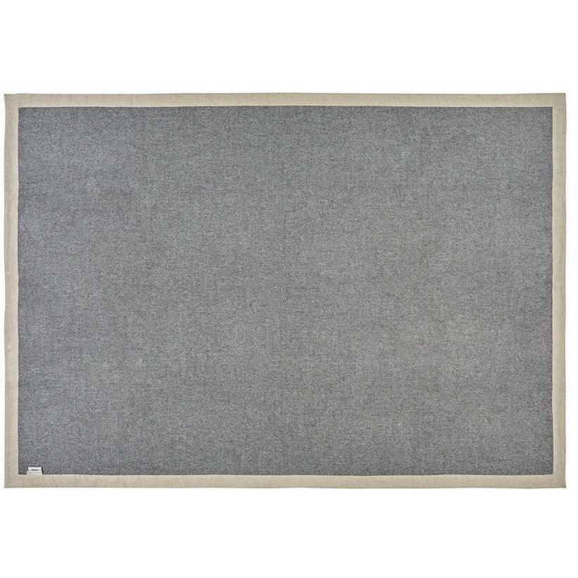 Silkeborg Uldspinderi Mendoza格子130 x180厘米，中等灰色