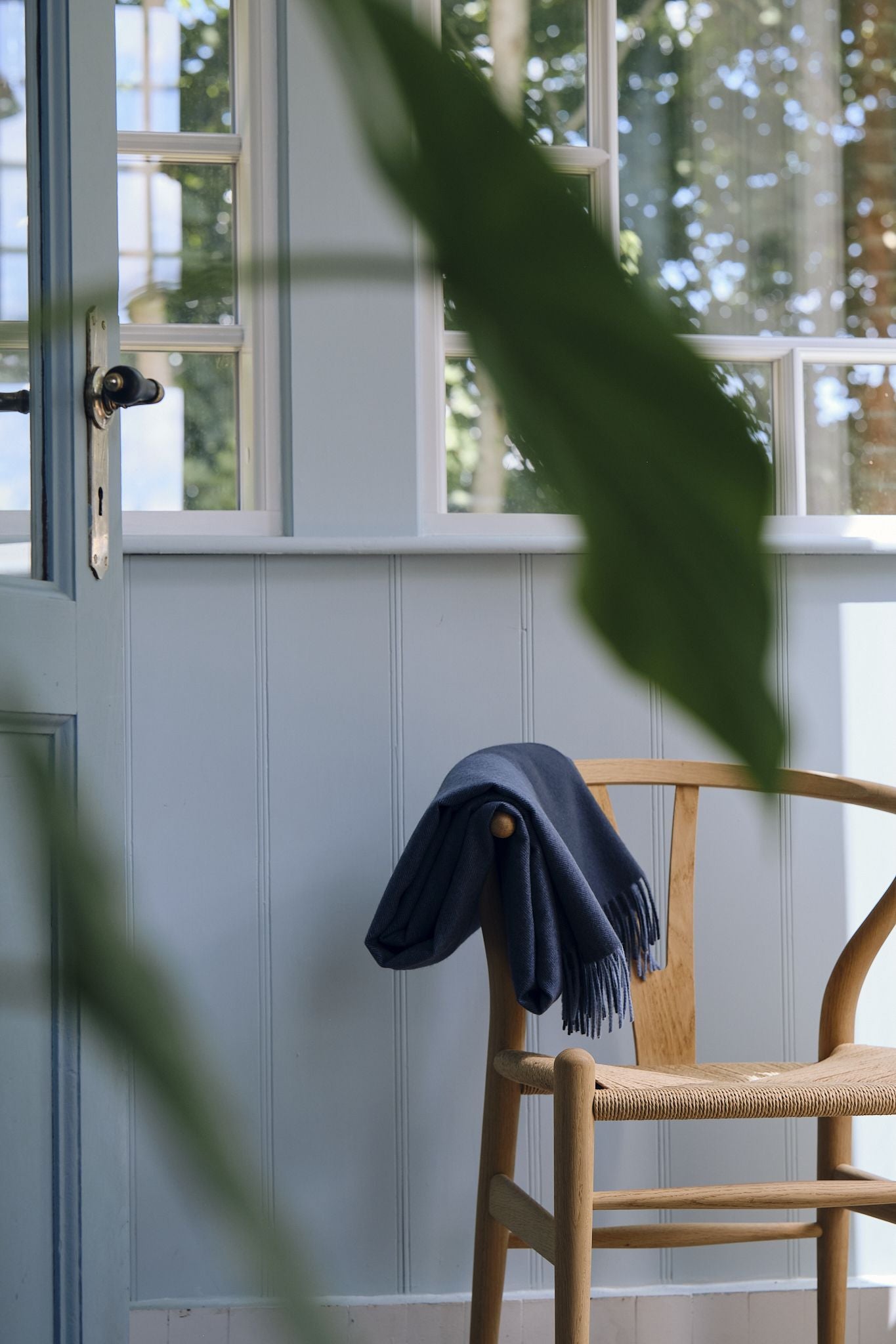 Silkeborg Uldspinderi Kausi heittää 130x200 cm, tumma pohjoismainen harmaa