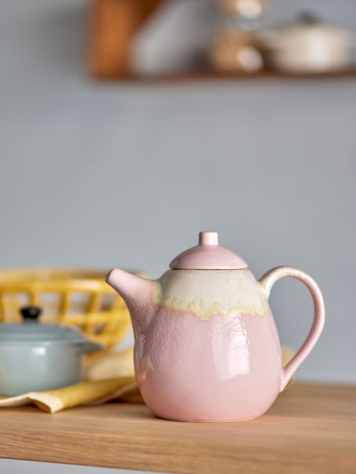 Bloomingville Louisa Teapot, Rose, Steingware